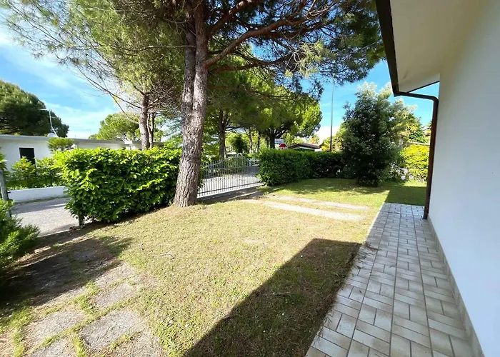 In 54648 * Μπιμπιόνε